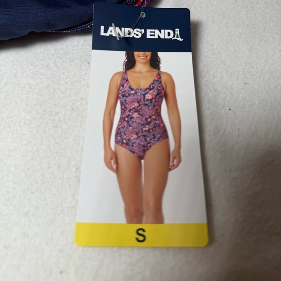 Lands' End One Piece Swimsuit. Size Small - Picture 8 of 8